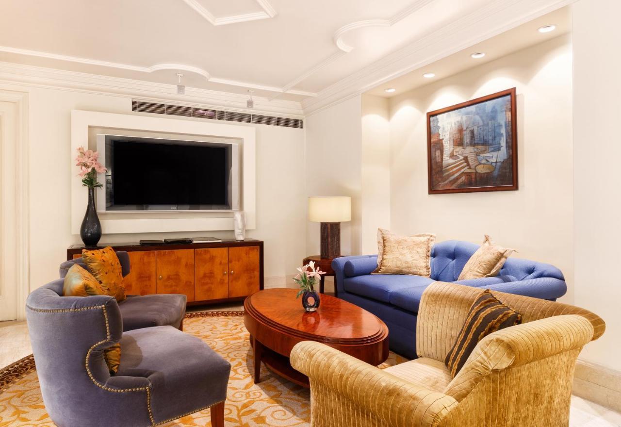 Hotel The Claridges Nowe Delhi Zewnętrze zdjęcie Living room